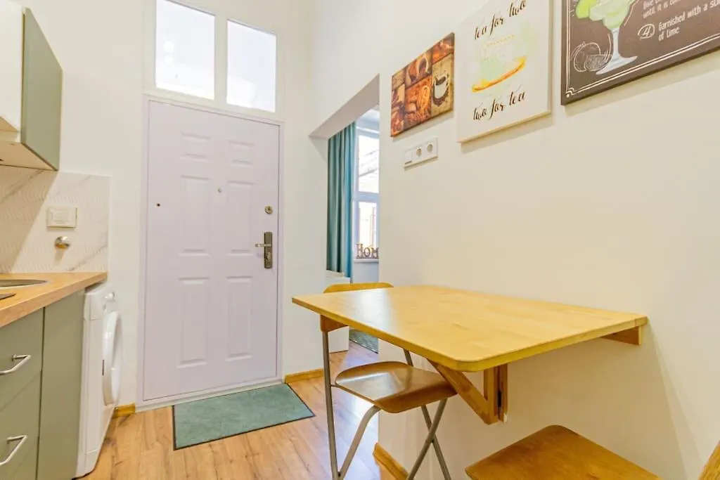 Nature Style Cozy Apartment Budapest 0*,